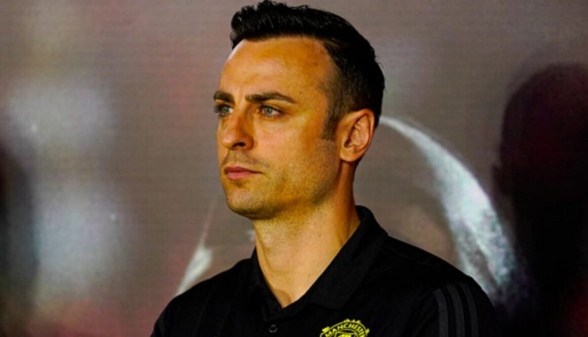 Berbo recommended Marcial to United