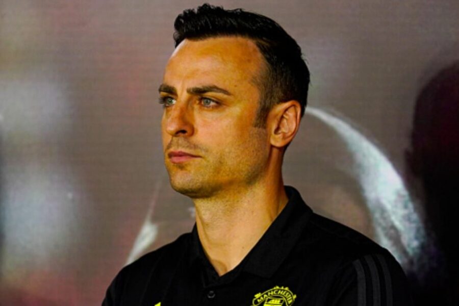 Berbo recommended Marcial to United