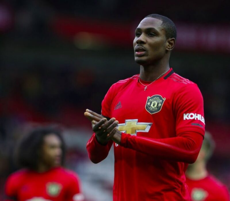 Ighalo extends Old Trafford loan