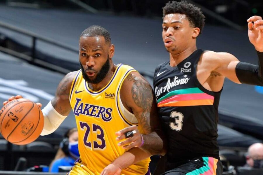 SA Spurs - LA Lakers bet365